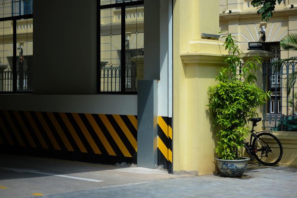 Découvrez le jardin bastille : un havre floral dans le marais